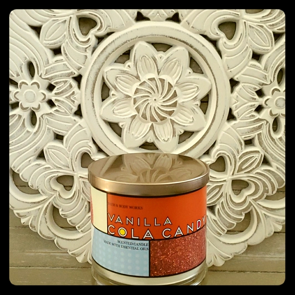 Bath & Body Works Candle
